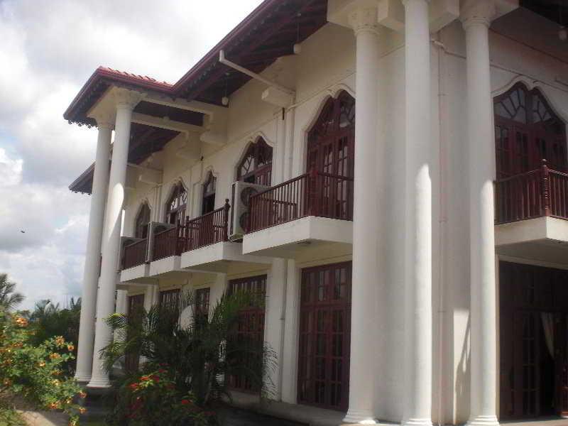 Hotel Yapahuwa Paradise מראה חיצוני תמונה