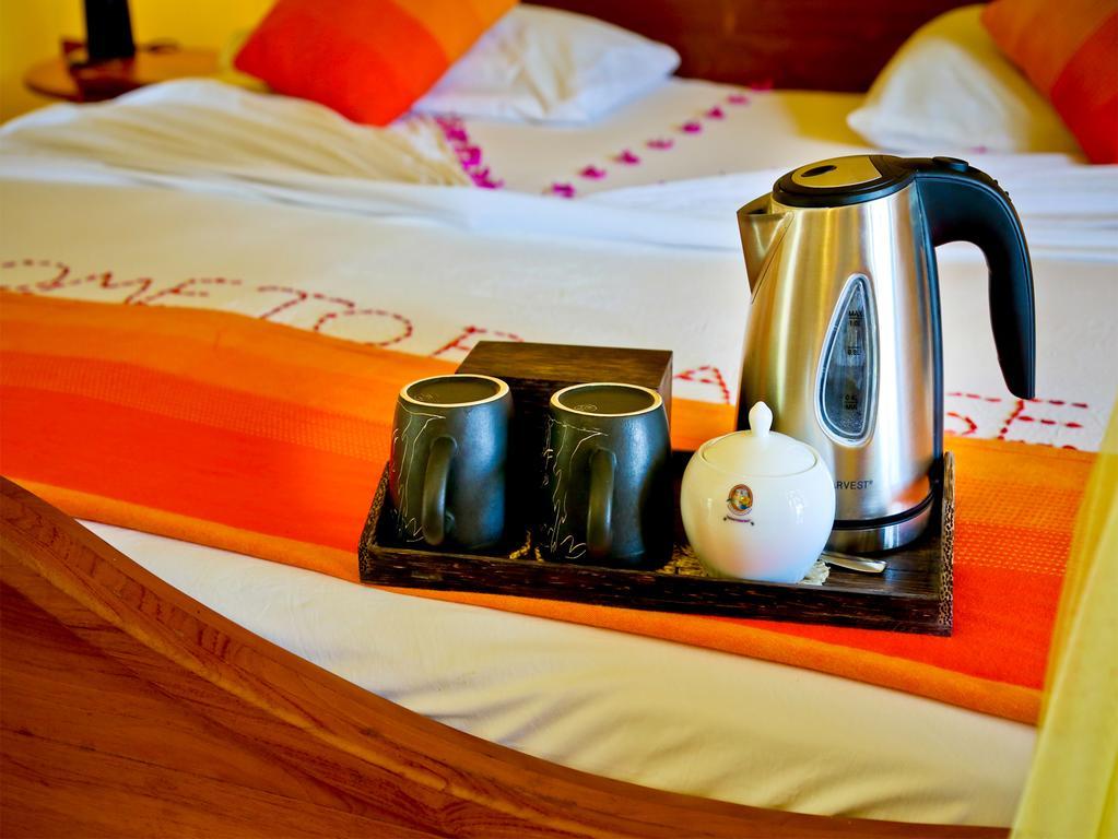 Hotel Yapahuwa Paradise מראה חיצוני תמונה
